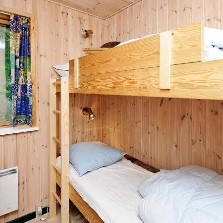 Holiday home Three-bedroom Holiday In Silkeborg 7 Engesvang