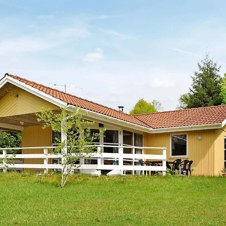 Three-bedroom Holiday In Silkeborg 7 Holiday home Engesvang